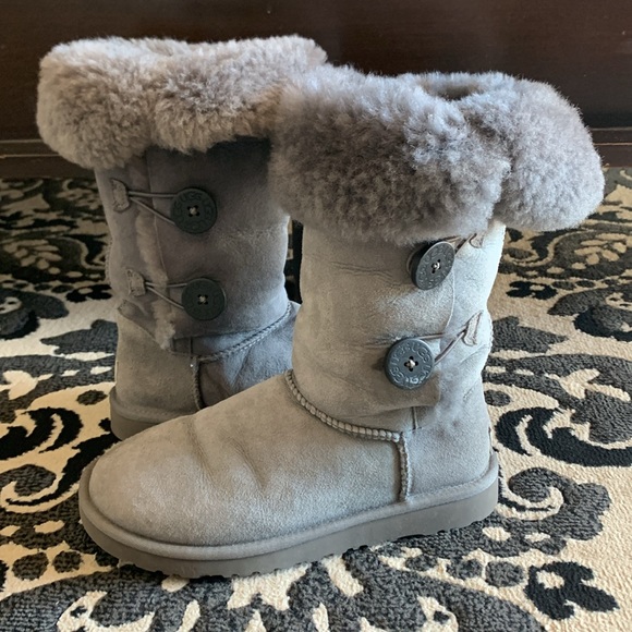 UGG Bailey Button Triplet Boot Size 7 - Picture 7 of 7